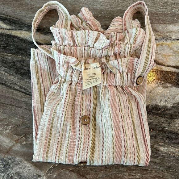 Sheer Top with Removable Straps- Size 10/12- *New* - Picture 2 of 4